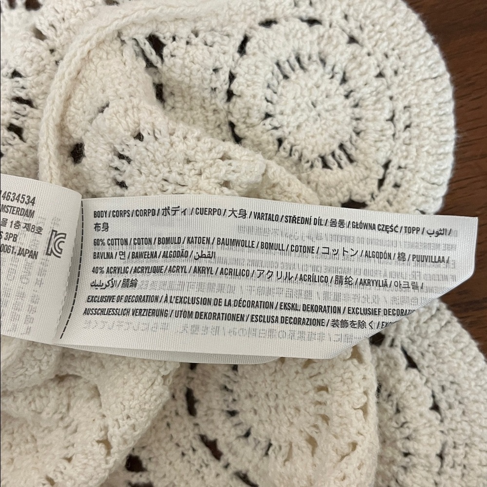 Abercrombie & Fitch White Crochet Crop Top - Picture 6 of 6